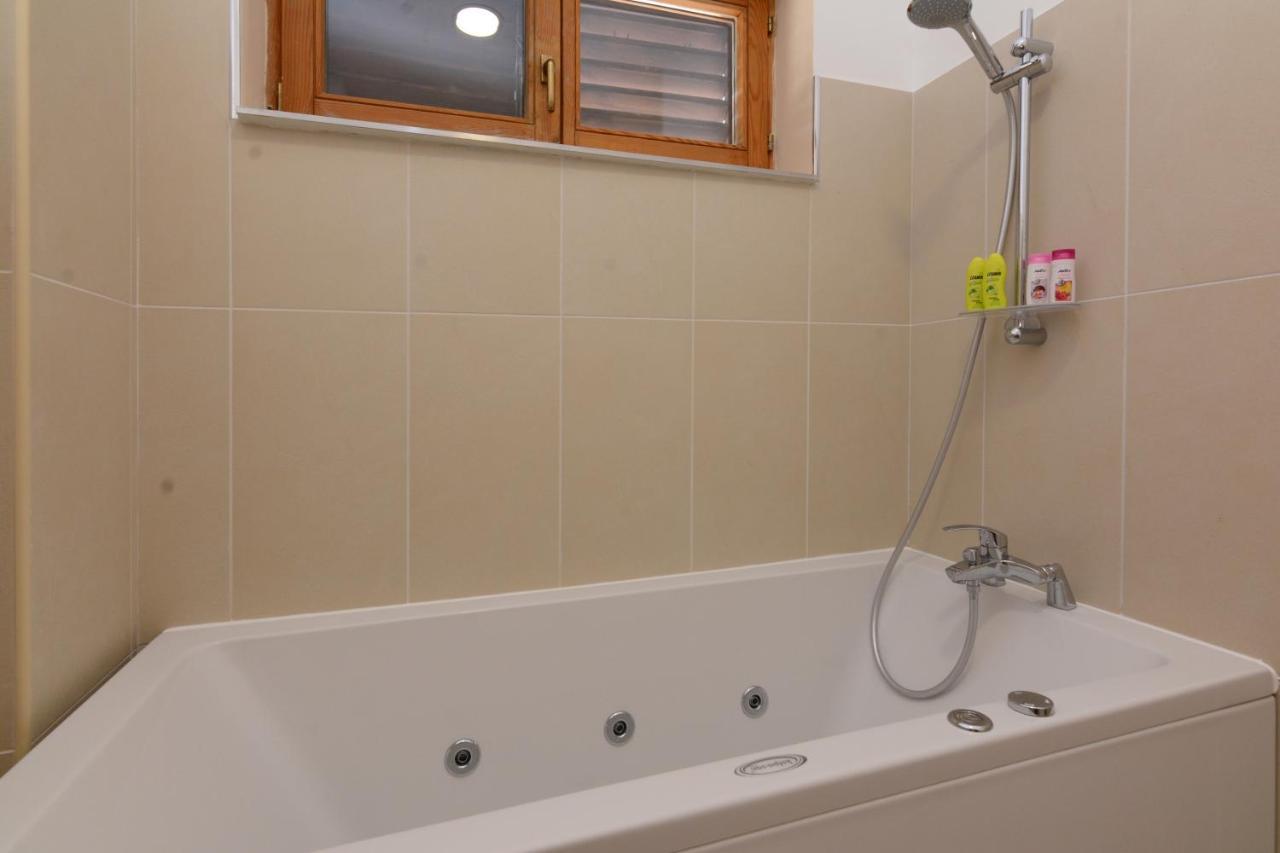 Luxury Room Uzorita B&B Šibenik Exterior foto