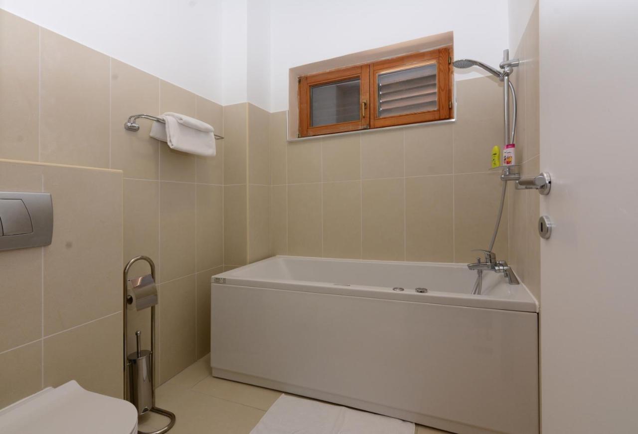 Luxury Room Uzorita B&B Šibenik Exterior foto